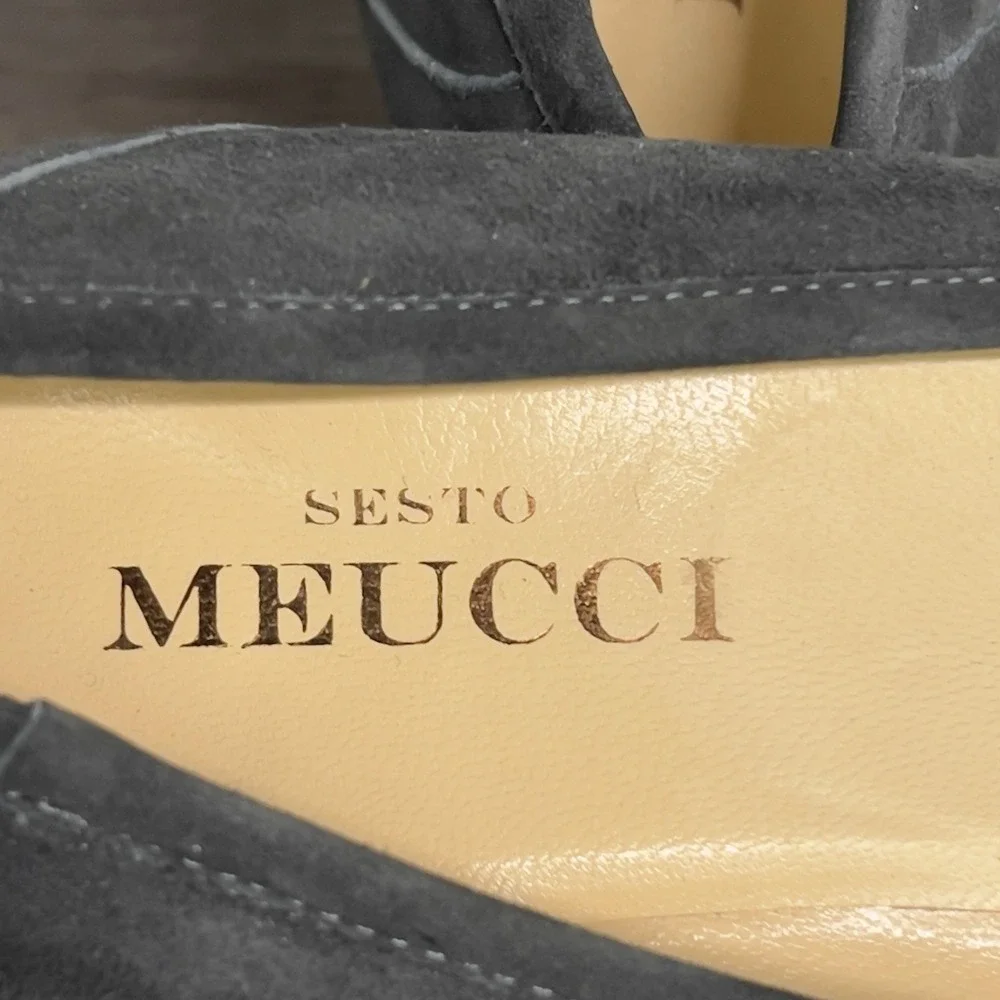 Sesto Meucci Gray Suede Beaded Pumps Women's Size 9M Italy Low Block Heel‎ Shoes
